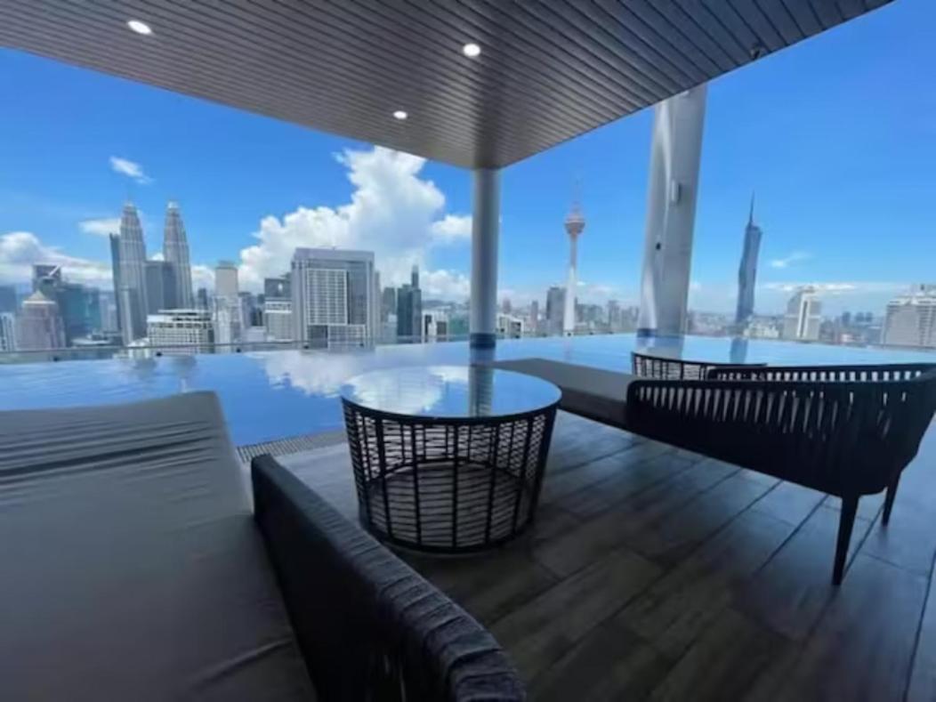 Maxhome At The Luxe By Infinitum Kuala Lumpur Exterior foto